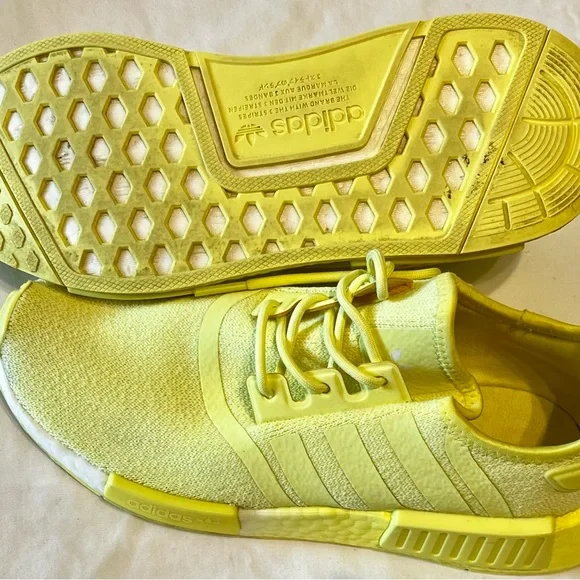 Adidas MMD_R1 ‘Pulse Yellow’
Size 6.5 - Picture 16 of 16